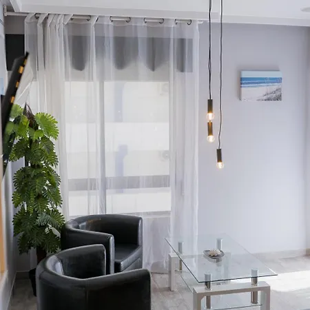 公寓 Beach Apartment *